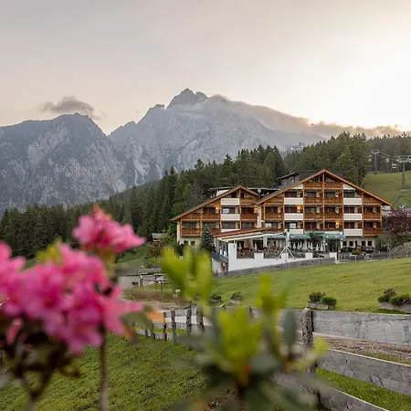 Wohlfuhlhotel Falzeben Avelengo
